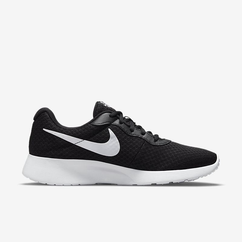 Nike Wmns Tanjun - Dydis 36 (DJ6257-004 Laisvalaikio batai)