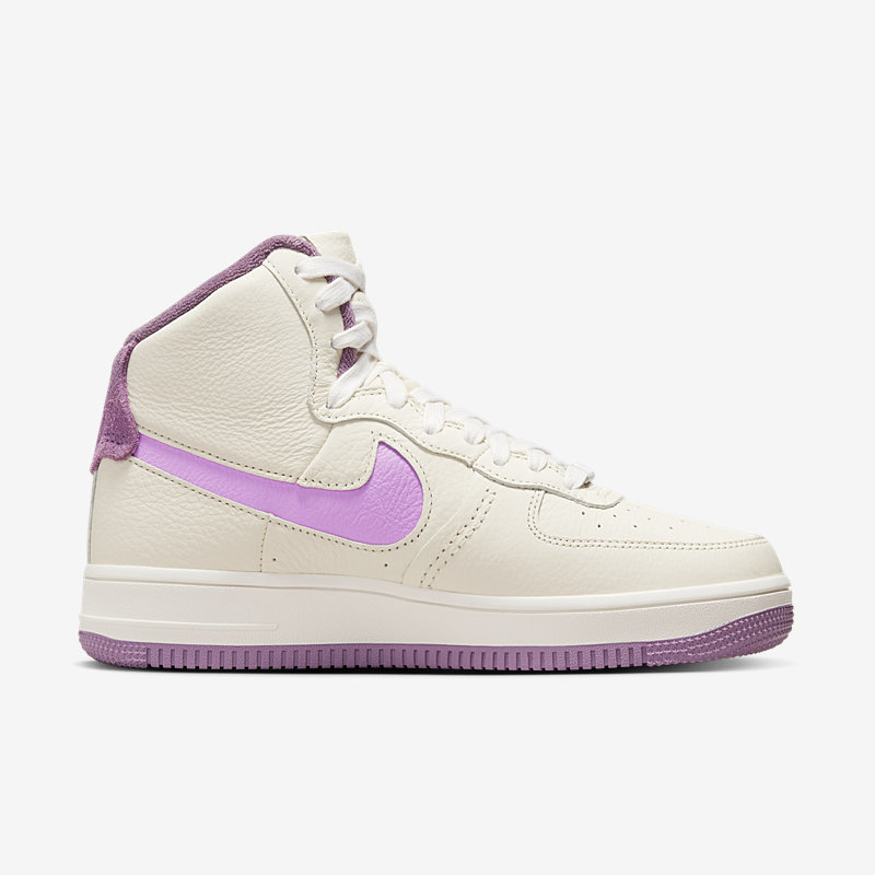 Nike Wmns Air Force 1 Sculpt - Dydis 36 (DZ2782-100 Laisvalaikio batai)