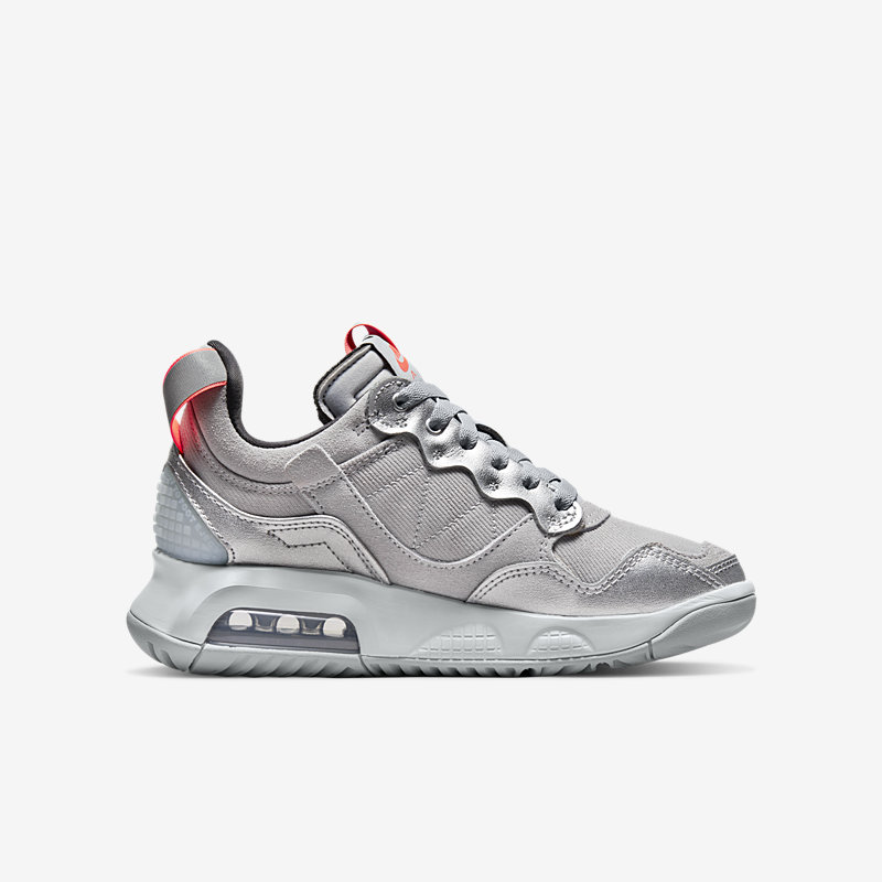 Jordan MA2 GS - Dydis 36.5 (CW6594-009 Laisvalaikio batai)