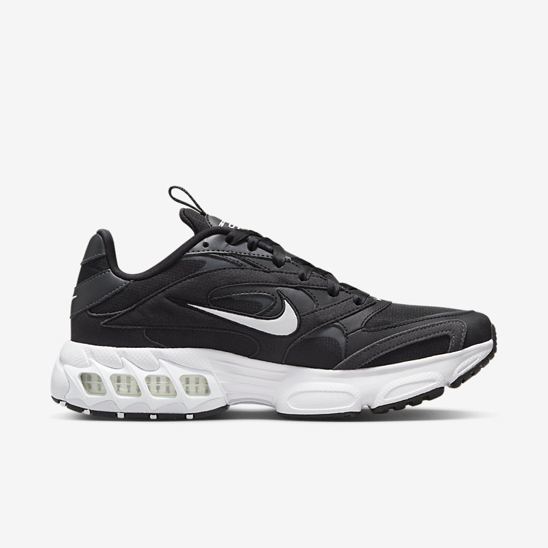 Nike Wmns Zoom Air Fire - Dydis 44 (DV1129-001 Laisvalaikio batai)
