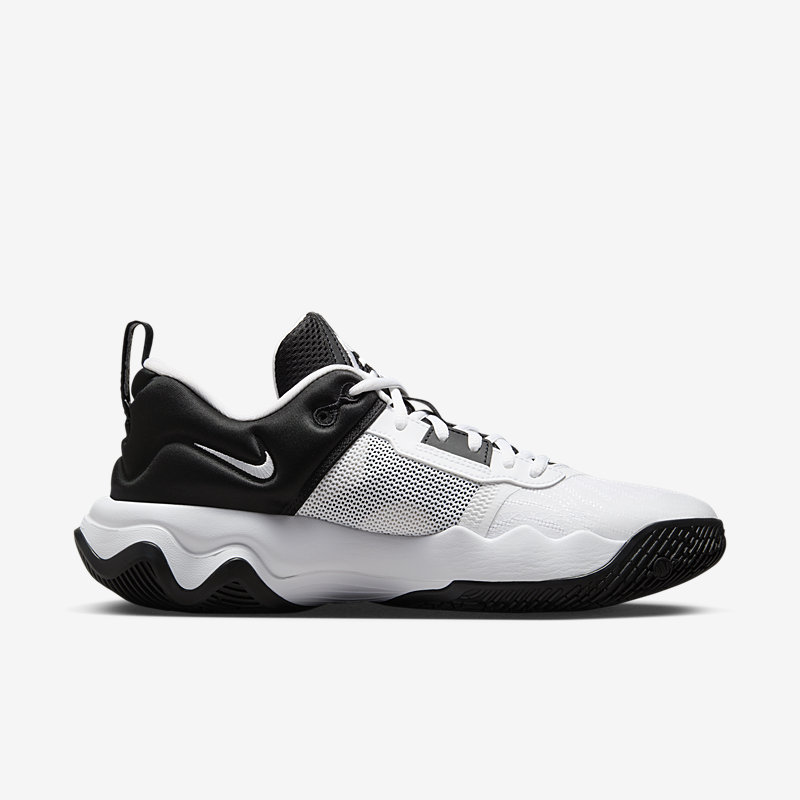 Nike Giannis Immortality 3 - Dydis 42 (DZ7533-100 Krepšinio bateliai)