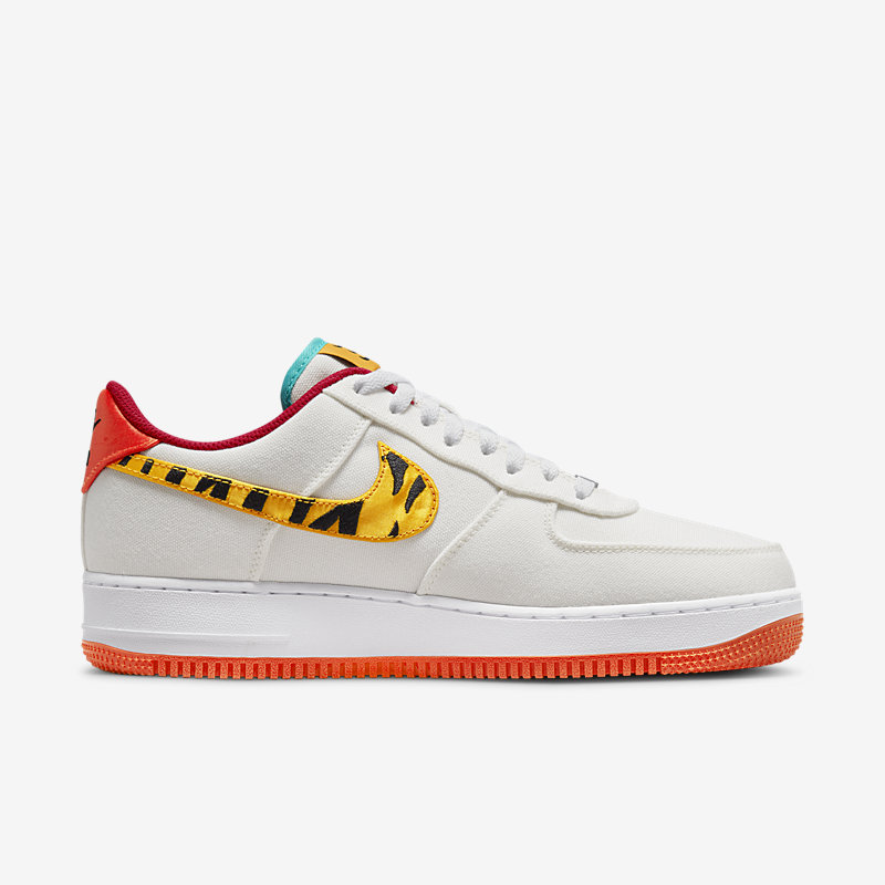 Nike Air Force 1 '07 Low Year Of The Tiger - Dydis 40 (DR0147-171 Laisvalaikio batai)