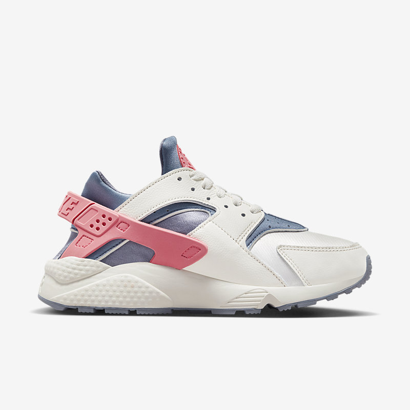 Nike Wmns Air Huarache - Dydis 36.5 (DH4439-401 Laisvalaikio batai)