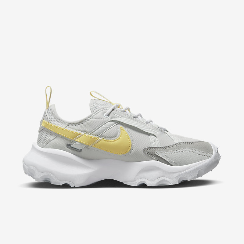 Nike Wmns TC 7900 - Dydis 35.5 (FJ5469-025 Laisvalaikio batai)