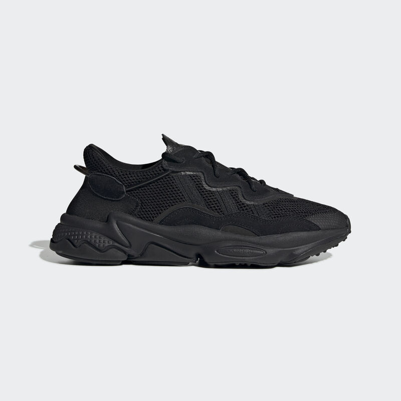adidas Originals Ozweego Core Black Carbon - Dydis 35.5 (EE6999 Laisvalaikio batai)