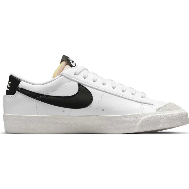 Nike Wmns Blazer Low '77 - Dydis 36 (DC4769-102 Laisvalaikio batai)