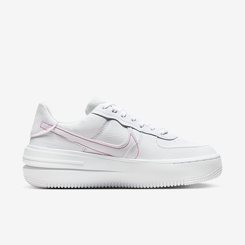 Nike Wmns Air Force 1 PLT.AF.ORM - Dydis 40.5 (FJ2986-100 Laisvalaikio batai)