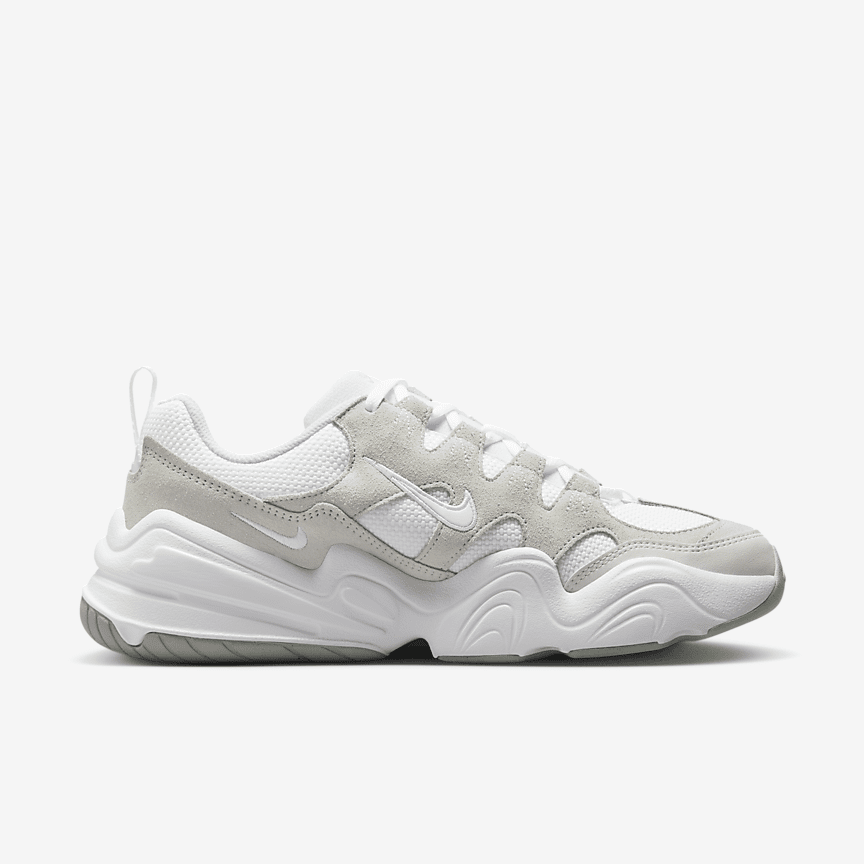 Nike Tech Hera - Dydis 44 (FJ9532-100 Laisvalaikio batai)
