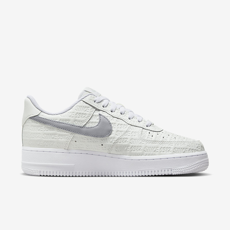 Nike Wmns Air Force 1 '07 Low - Dydis 36 (FJ4823-100 Laisvalaikio batai)