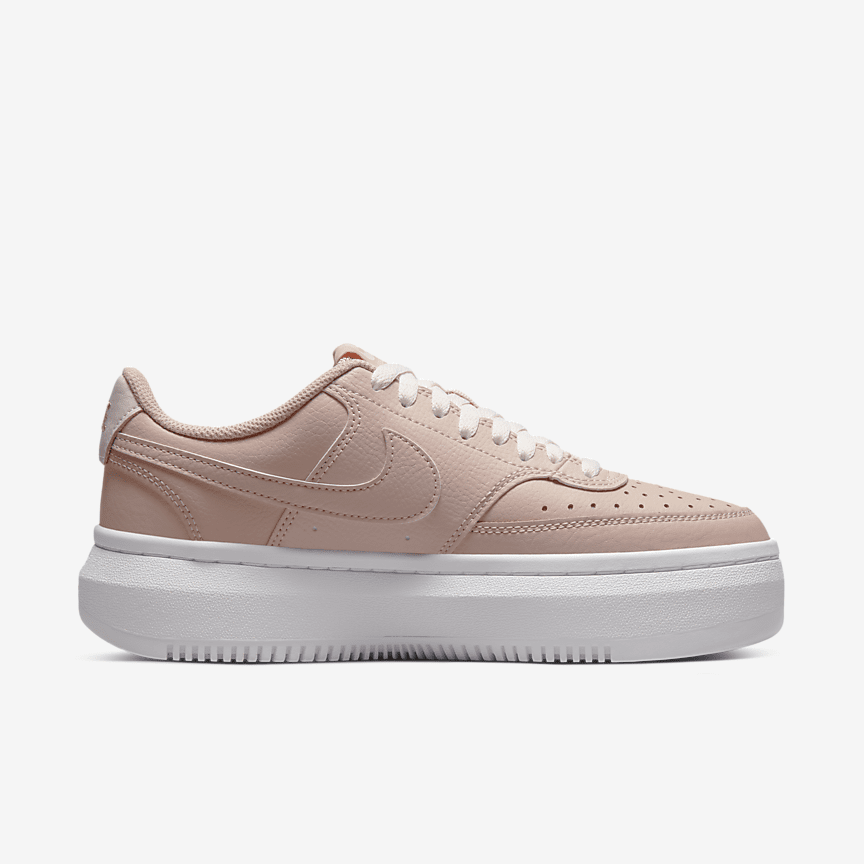 Nike Wmns Court Vision Alta - Dydis 36.5 (DM0113-600 Laisvalaikio batai)