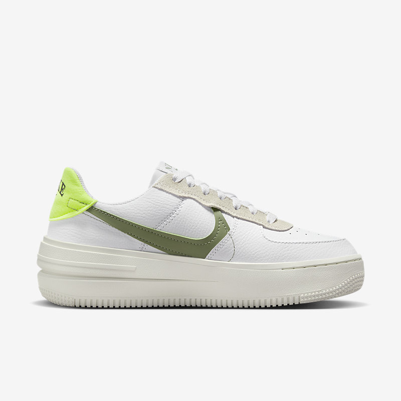 Nike Wmns Air Force 1 PLT.AF.ORM - Dydis 36.5 (FJ4739-100 Laisvalaikio batai)