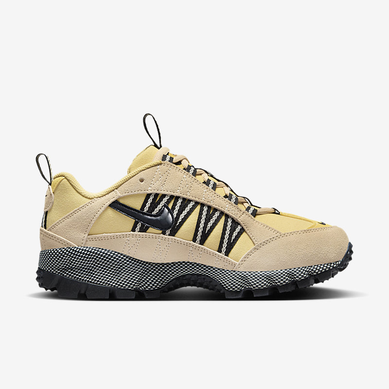 NIKE Wmns AIR HUMARA - Dydis 40 (FB9982-200 Laisvalaikio batai)