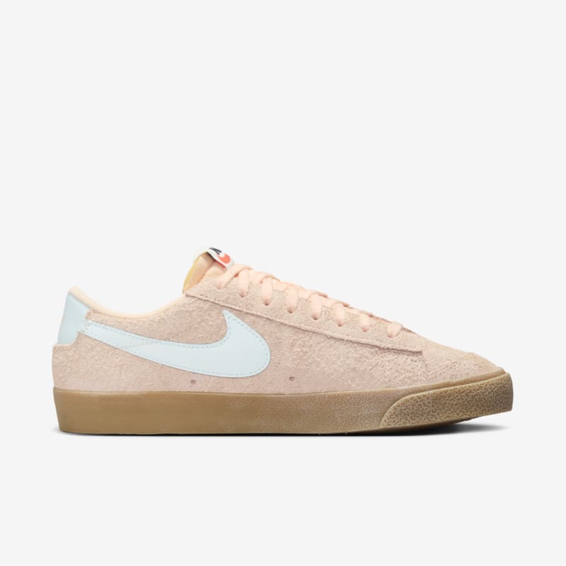 Nike Blazer Low '77 Vintage Crimson Tint/Gum Light Brown/Team Orange/Glacier Blue - Dydis 36.5 (FQ8060-800 Laisvalaikio batai)