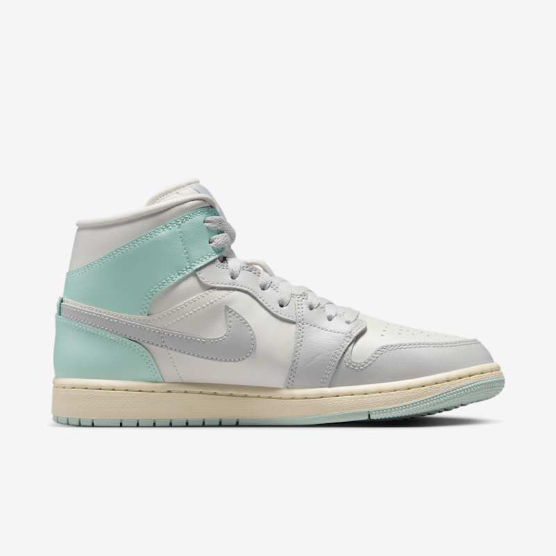 Air Jordan 1 Mid - Dydis - 37.5 (BQ6472-134 Laisvalaikio batai)