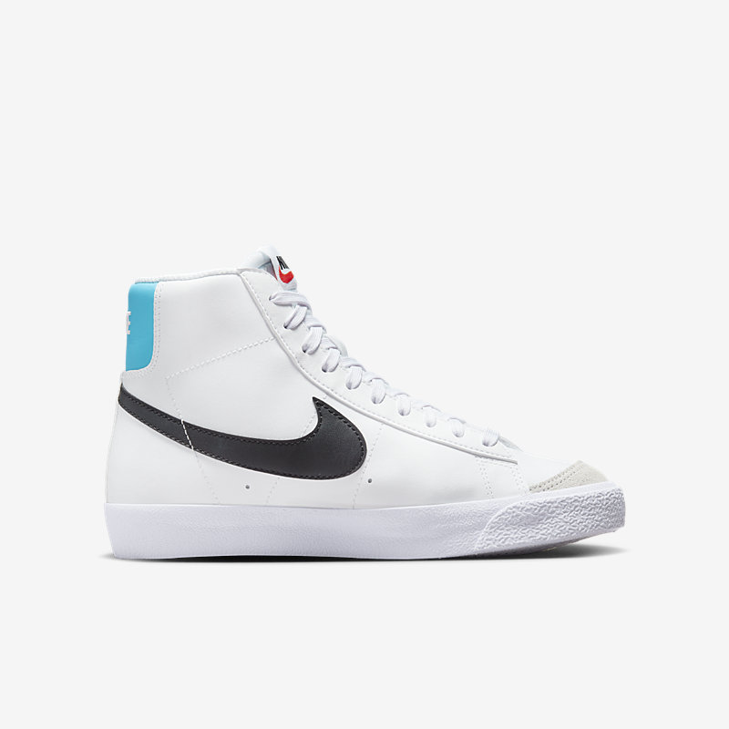 Nike Blazer Mid'77 GS - Dydis 39 (DA4086-108 Laisvalaikio batai)