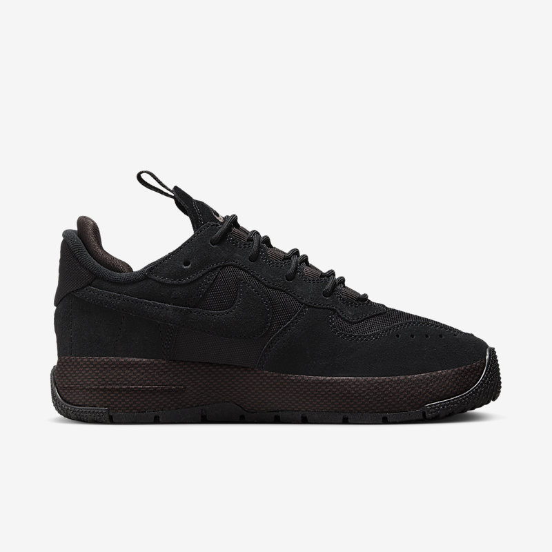 NIKE Wmns AIR FORCE 1 WILD - Dydis 38.5 (FB2348-001 Laisvalaikio batai)