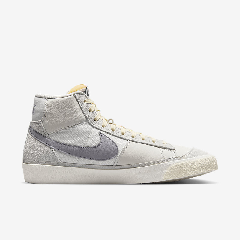 Nike Blazer Mid Pro Club - Dydis 46 (DQ7673-104 Laisvalaikio batai)