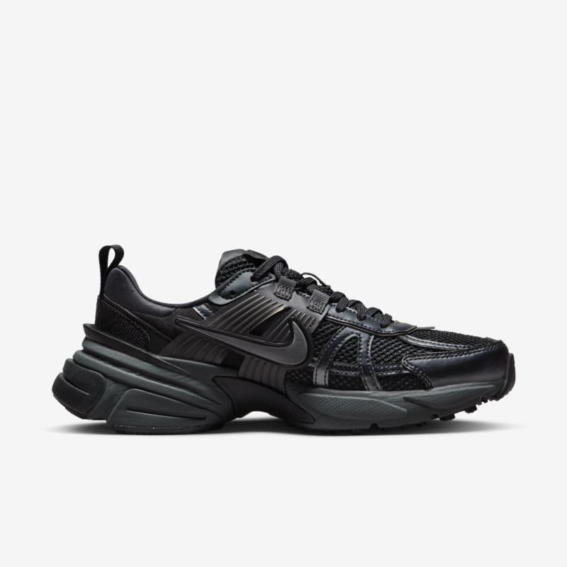 Nike Wmns V2K Run - Dydis 39 (FD0736-001 Laisvalaikio batai)