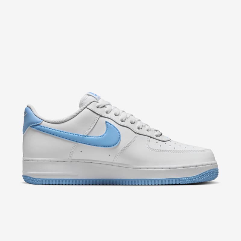 Nike Air Force 1 '07 - Dydis 40.5 (FQ4296-100 Laisvalaikio batai)