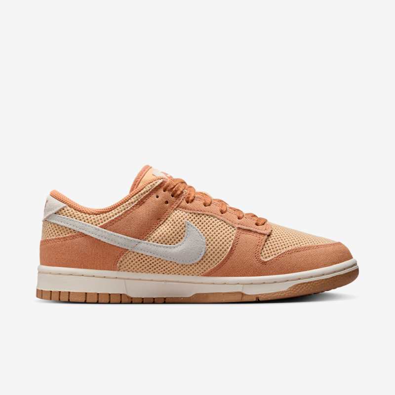 Nike Wmns Dunk Low Next Nature Se - Dydis 44 (HJ5864-200 Laisvalaikio batai)