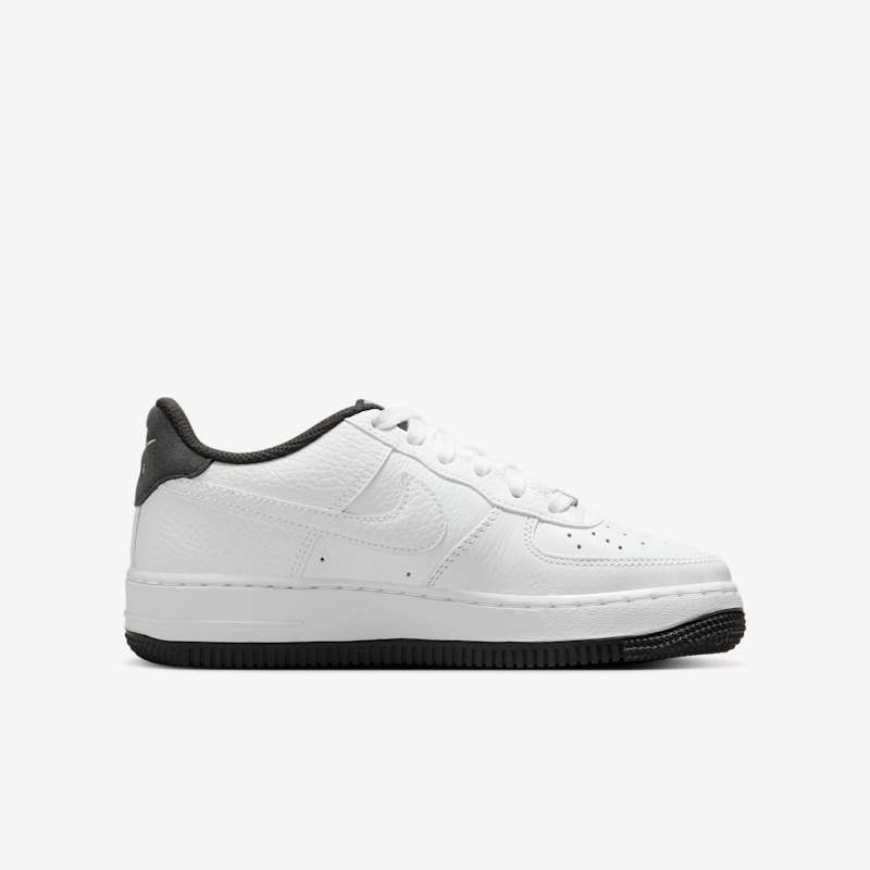 Nike Air Force 1 LV8 - Dydis 38.5 (HJ4560-100 Laisvalaikio batai)