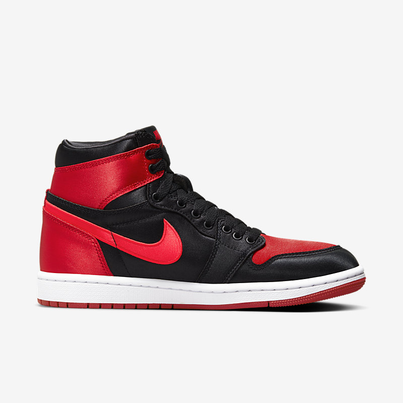 Air Jordan 1 Retro High OG "Satin Bred" Multikolor - Dydis 41 (FD4810-061 Laisvalaikio batai)