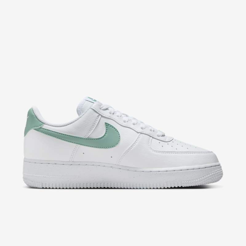 Nike Wmns Air Force 1’07 Nn - Dydis 42.5 (DV3808-112 Laisvalaikio batai)