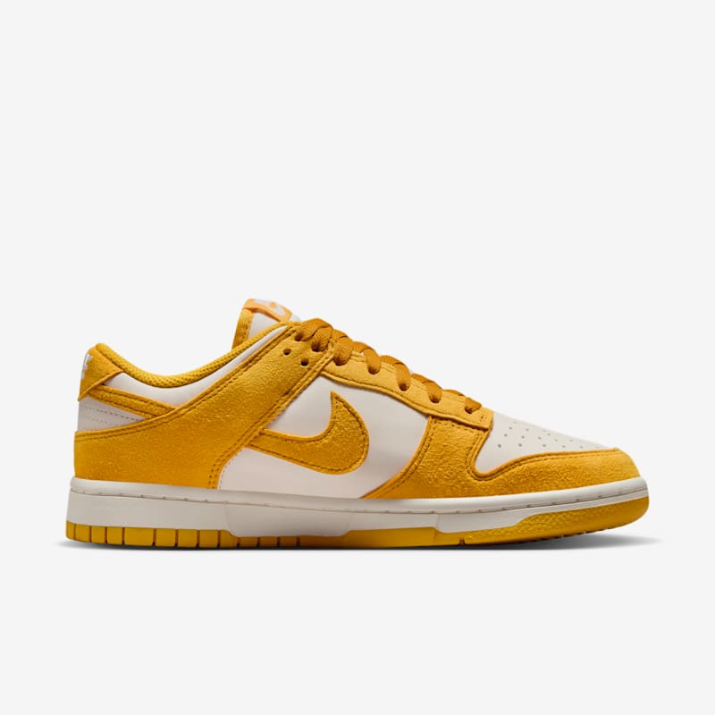 Nike Wmns Dunk Low - Dydis 38 (IB4417-101 Laisvalaikio batai)