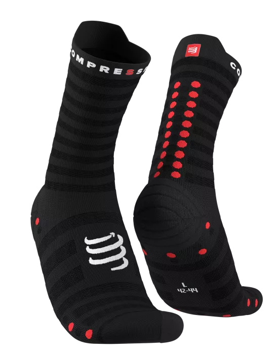 COMPRESSPORT PRO RACING SOCKS V4.0 ULTRALIGHT RUN HIGH - BLACK/RED