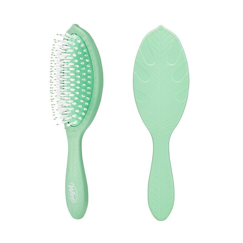 WETBRUSH GO GREEN™ TREATMENT & SHINE plaukų šepetys su sintetiniais šereliais ir natūraliais aliejais, žalias WETBRUSH GO GREEN™ TREATMENT & SHINE plaukų šepetys su sintetiniais šereliais ir natūraliais aliejais, žalias