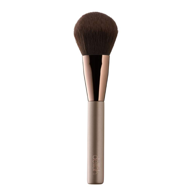 delilah LARGE POWDER BRUSH birios ir presuotos pudros makiažo šepetėlis delilah LARGE POWDER BRUSH birios ir presuotos pudros makiažo šepetėlis