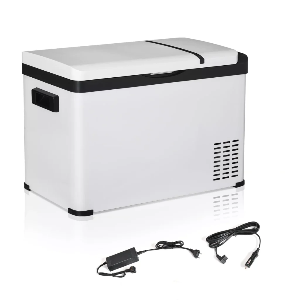 Kompresorinis automobilinis šaldytuvas 30L su LED apšvietimu 12/24V DC ir 110-240V AC balta