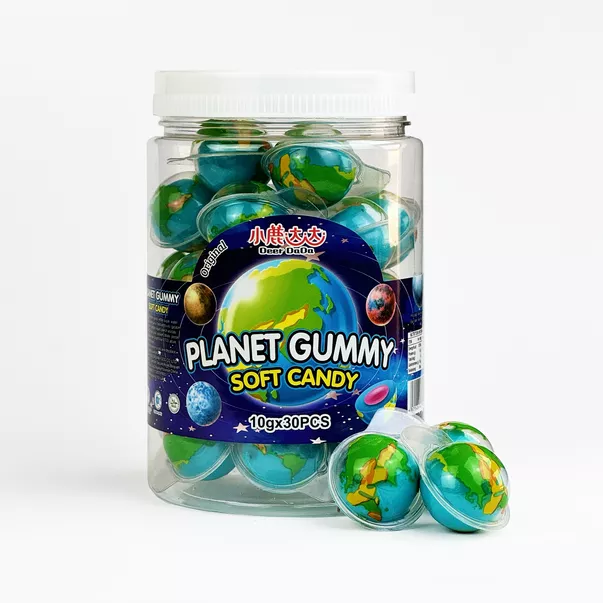 Guminukas su įdaru DEER DADA PLANET EARTH, 10g Guminukas su įdaru DEER DADA PLANET EARTH, 10g