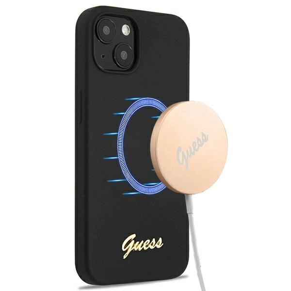 Guess GUHMP13MLSLMGBK iPhone 13 6.1" juodas kietasis silikoninis dėklas su auksiniu logotipu MagSafe