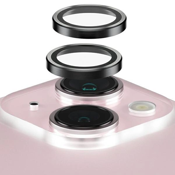 PanzerGlass Hoops kameros apsauga skirta iPhone 15 / 15 Plus – su juodu rėmeliu