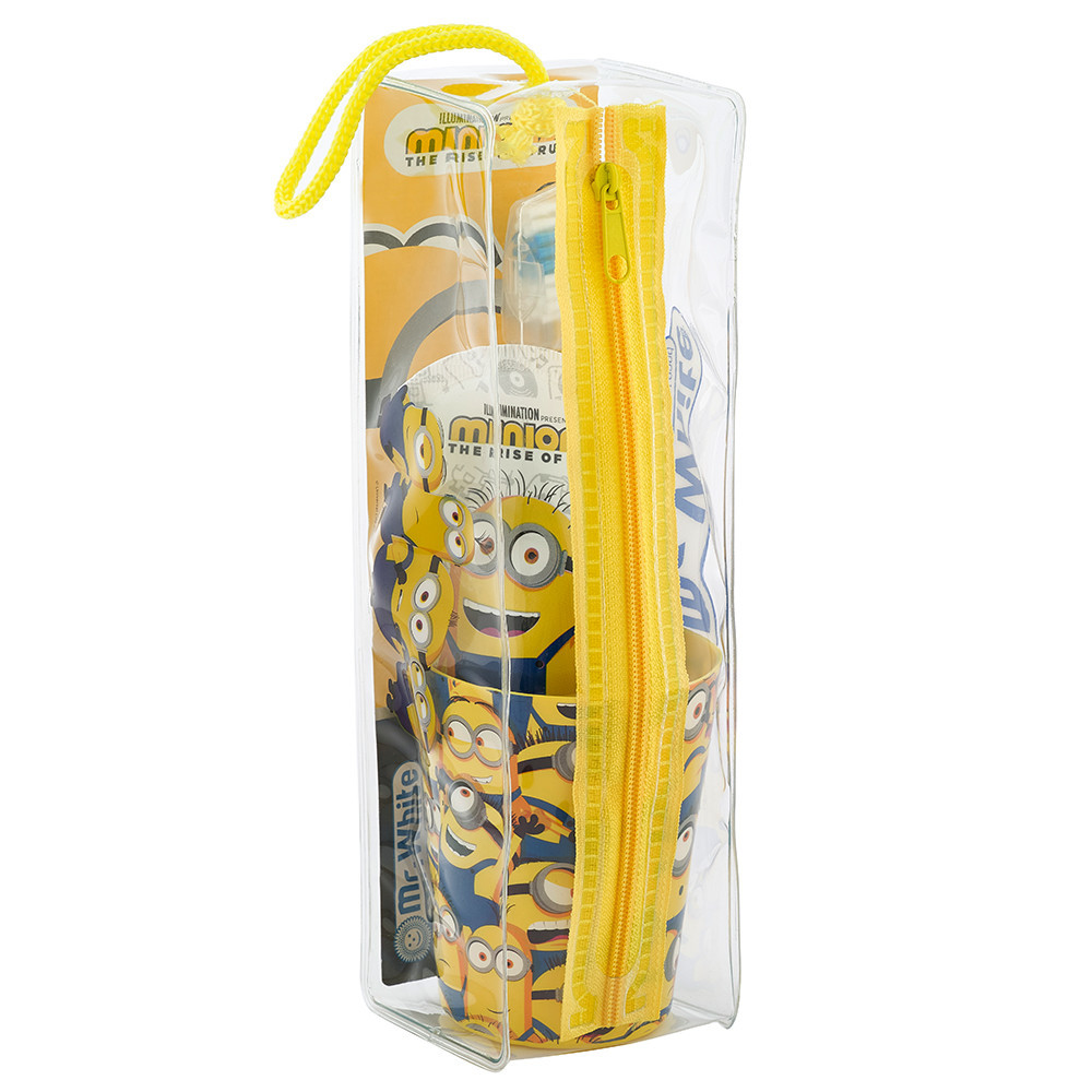 MINIONS kelioninis rinkinys vaikams: dantų pasta, 75 ml. + dantų šepetėlis, 1 vnt. + stiklinė, 1 vnt. + kosmetinė, 1 vnt.