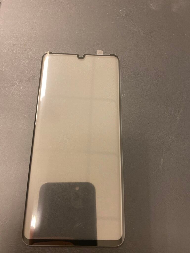 Lenktas apsauginis stiklas 71x154mm 1vnt A