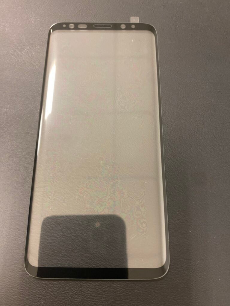 Lenktas apsauginis stiklas 67x143mm 1vnt A