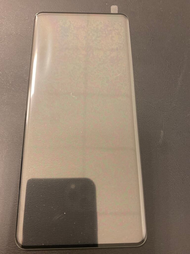 Lenktas apsauginis stiklas 70x154mm 1 vnt A
