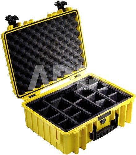 B&W International Type 5000 yellow incl. Padded Divider