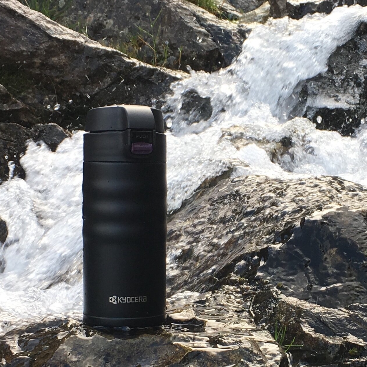 Kyocera Flip Top termo gertuvė - juoda, 350ml