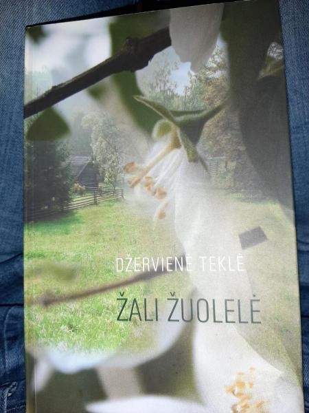 Žali žuolelė