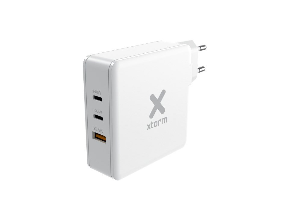 "Xtorm" 3 USB prievadų įkroviklis 140W USB-C PD3.1 EPR GaN, baltas (USB-C PD EPR 140W, USB-C PD100W