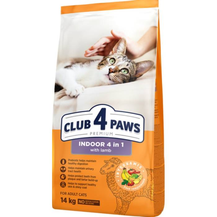 CLUB 4 PAWS Premium Visavertis pašaras suaugusioms, namuose gyvenančioms katėms su ėriena, 14 kg