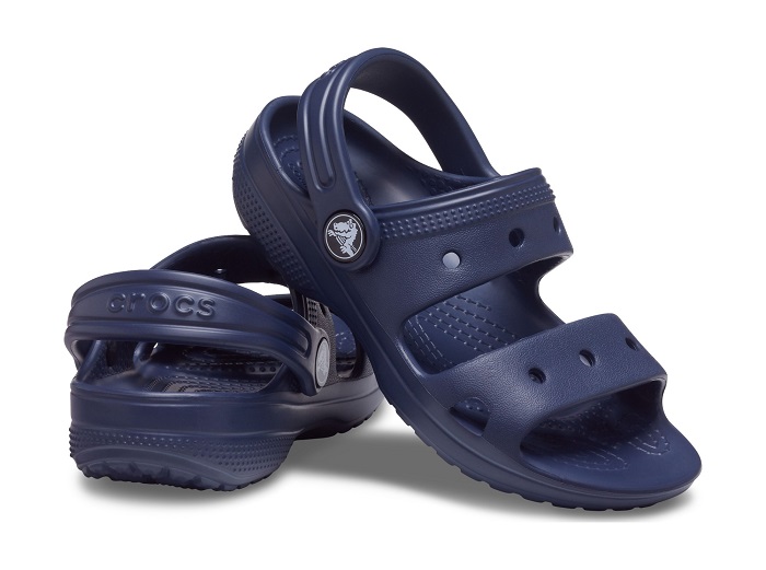 Crocs Classic Sandal basutės. Spalva tamsiai mėlyna