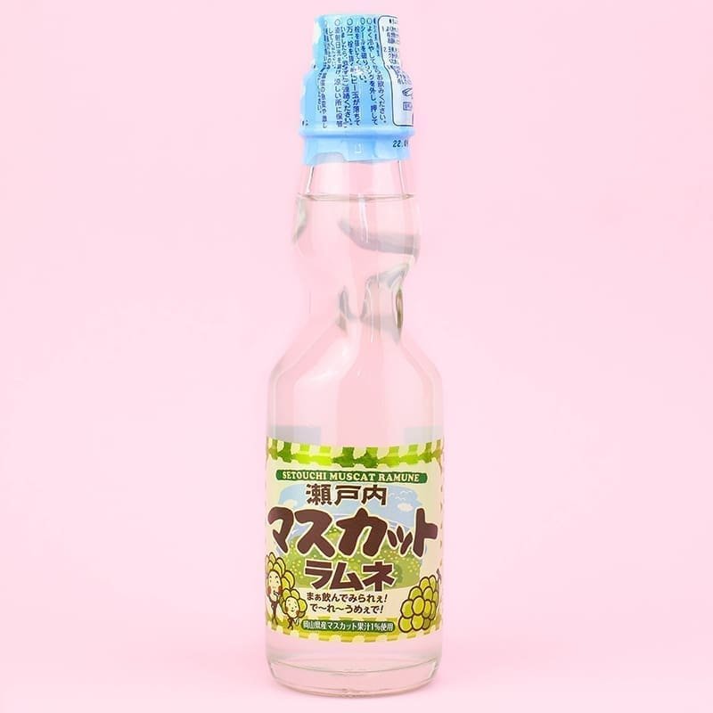 Gaivusis gazuotas gėrimas „RAMUNE” vynuogių skonio, 200ml