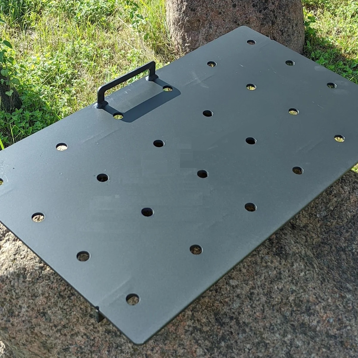 Šašlykinės antras dugnas 570x330mm