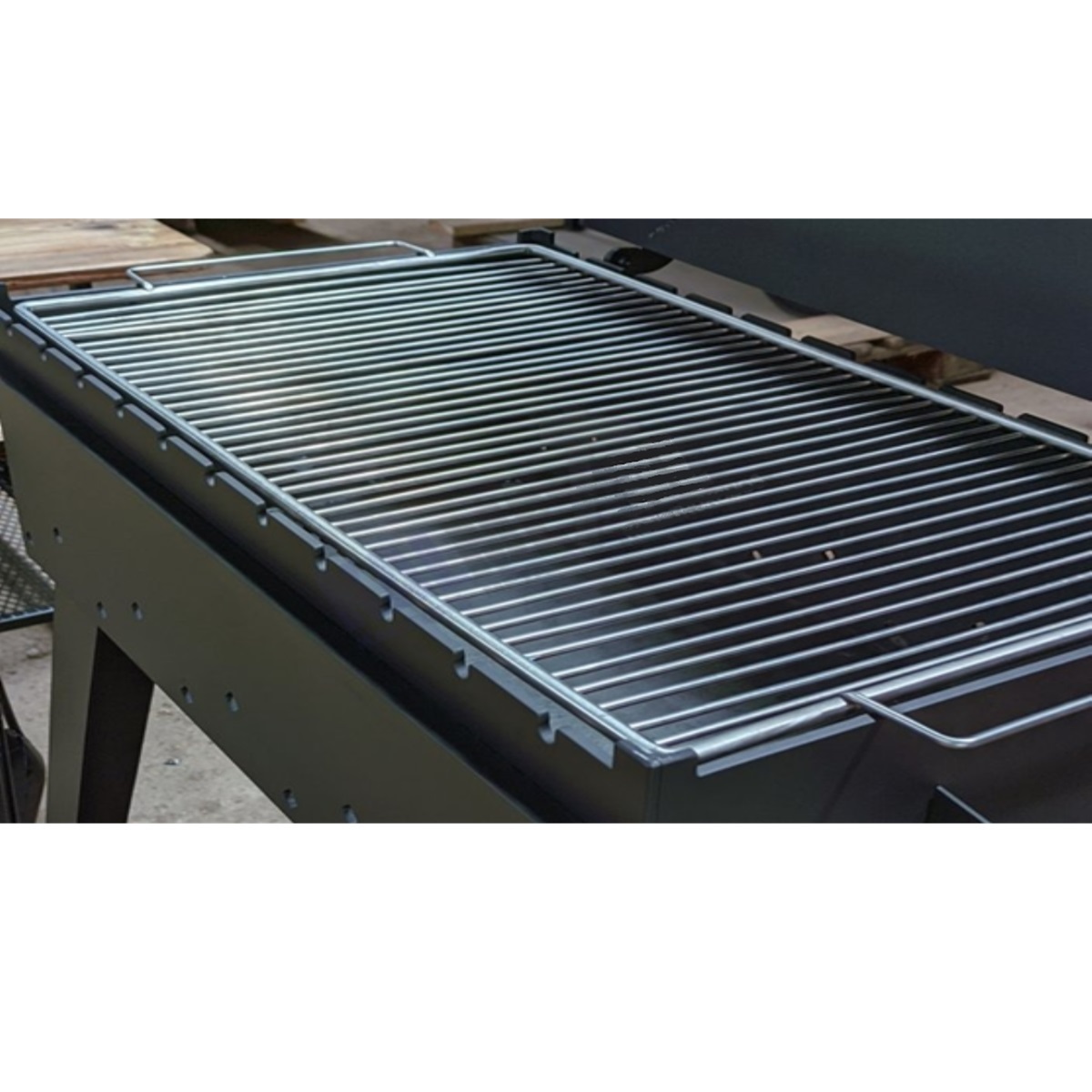 Grotelės šašlykinėms, griliui, barbekiu ar mangalui 580x330mm