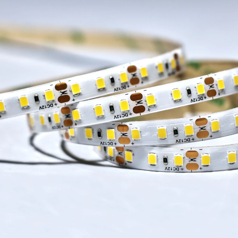 LED juosta 9.6W 24V HQS IP64 10000K, šaltai balta 5m