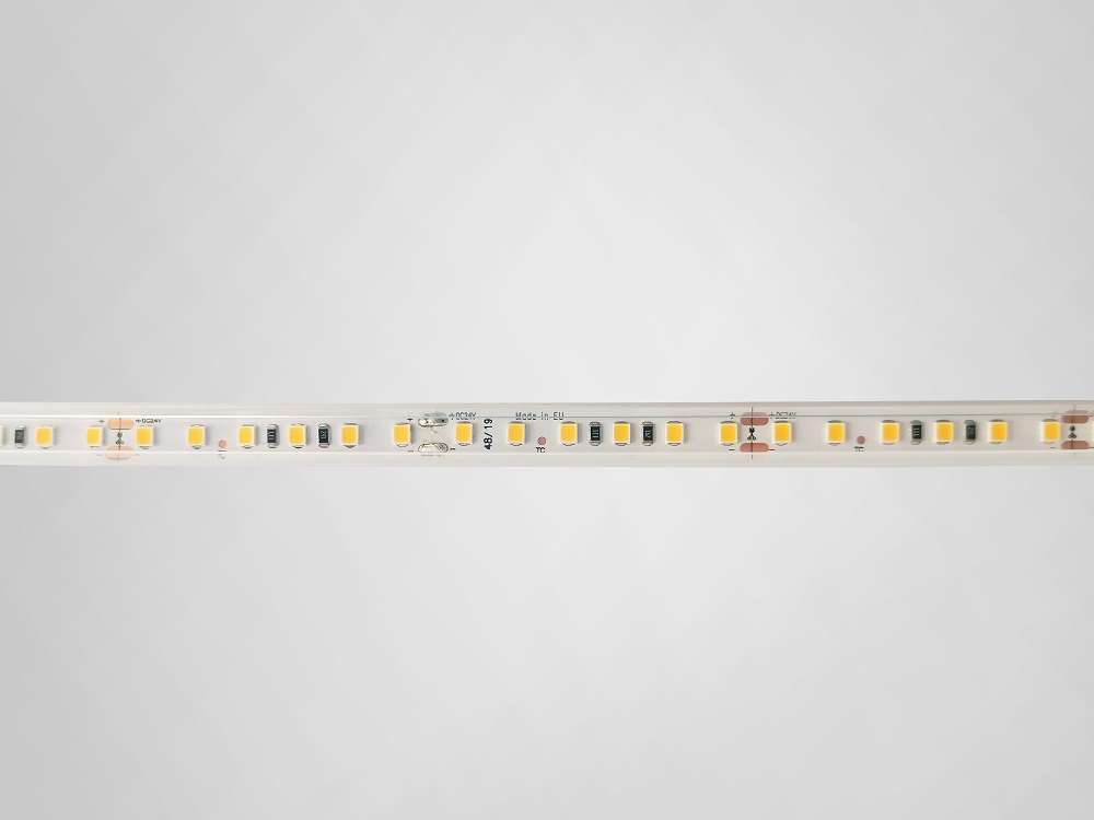 LED juosta 24V 9.6W/m hermetiška IP67, T formos, šaltai balta 6500K 115lm/W PLUS AKTO